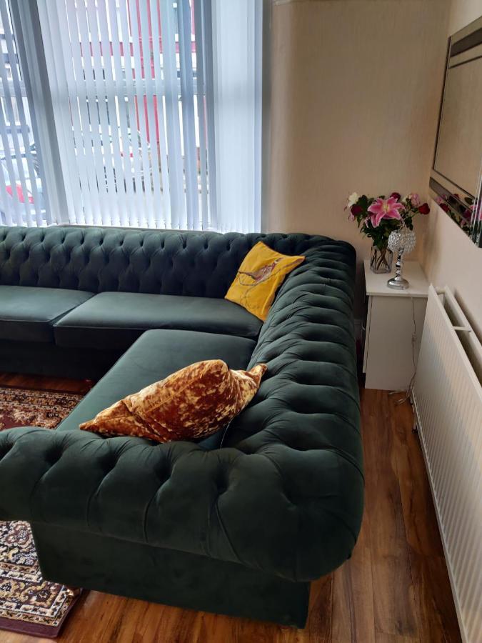 Lux Homestay *